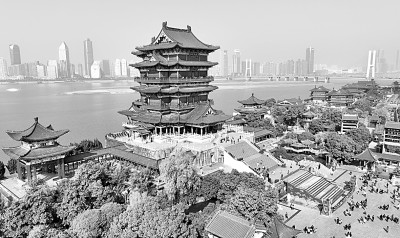 王勃送杜少府诗的高城远望 王勃送杜少府诗的高城远望